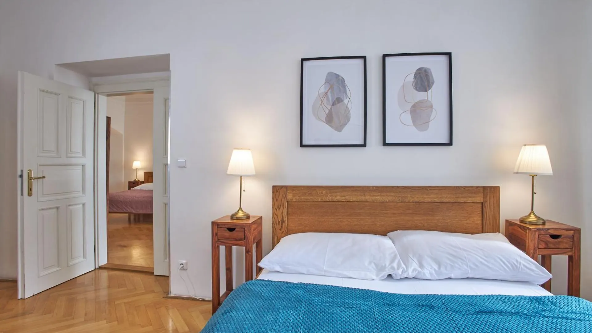 Charles Bridge Suites Prague Apartment